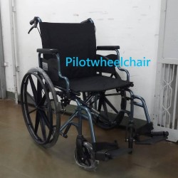 Light wheelchair
