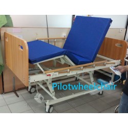 3 function electric nursing bed